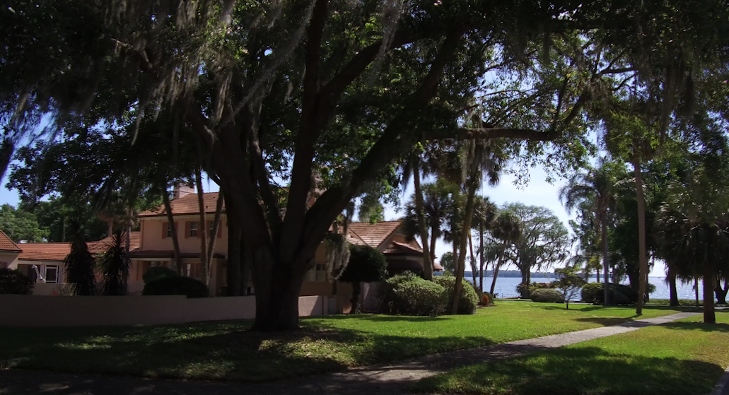 [Video] Tour Downtown Leesburg, FL, Gardens & Home Options